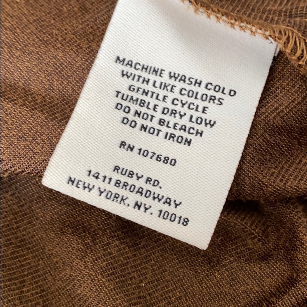 Ruby Rd. Lightweight Metallic Zip-up Jacket - Picture 5 of 11